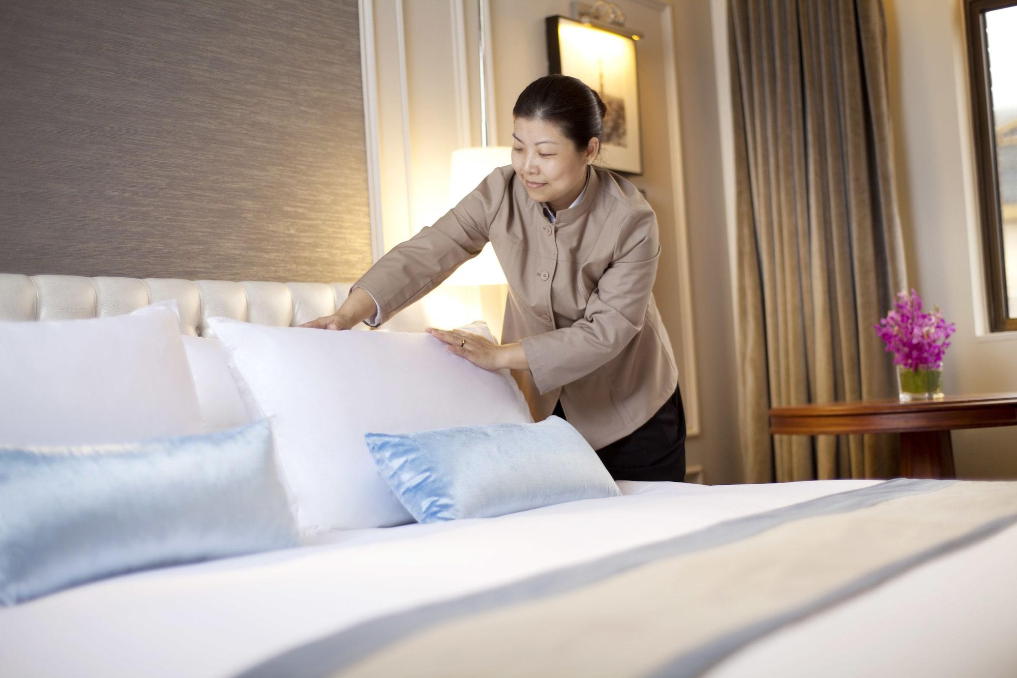 Golden Tulip New Asia Hotel The Bund Shanghai Exterior photo