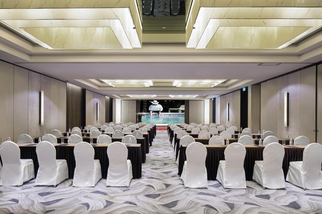 Golden Tulip New Asia Hotel The Bund Shanghai Exterior photo